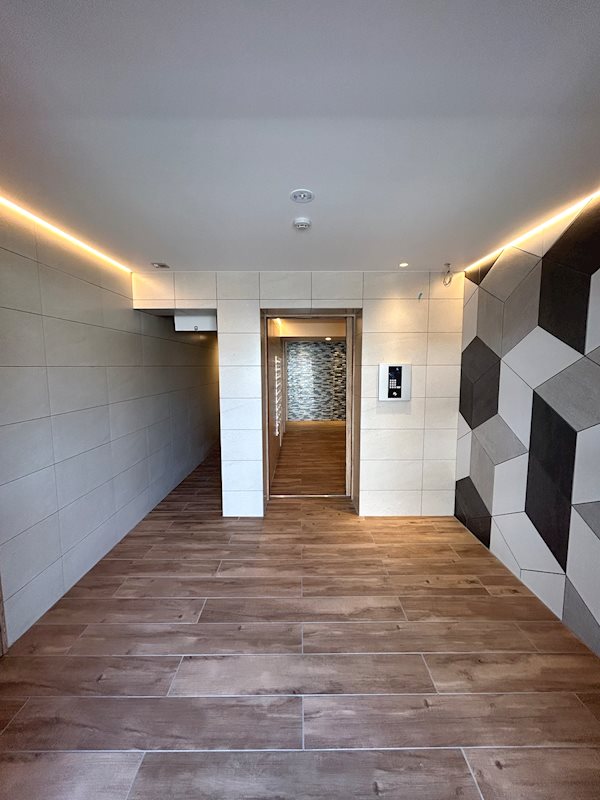 アゼストお花茶屋Ⅵ