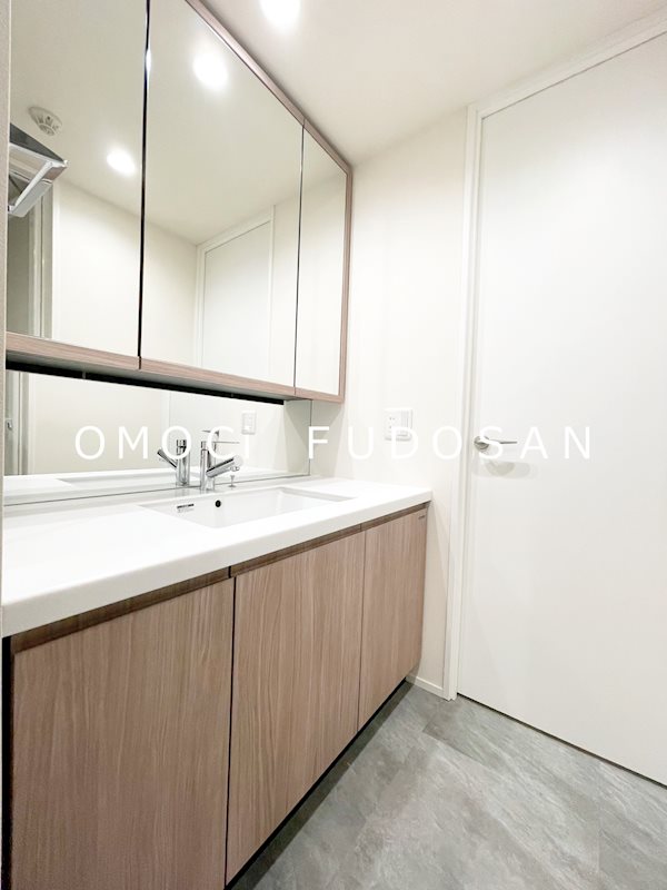 オモチ　アド　オーヤマ