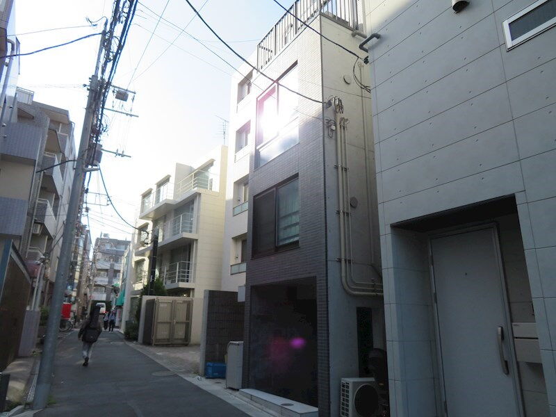 ドミールK西荻南