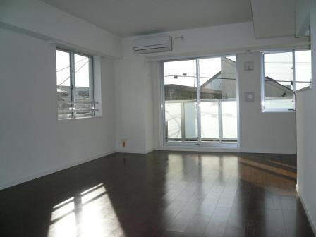 エスティメゾン都立大学