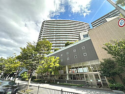 ディーグラフォート千里中央　セントラルリッチ