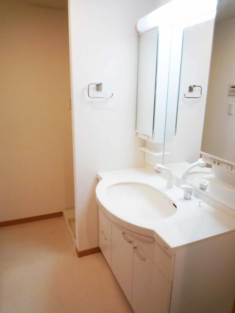 ルミエール中町