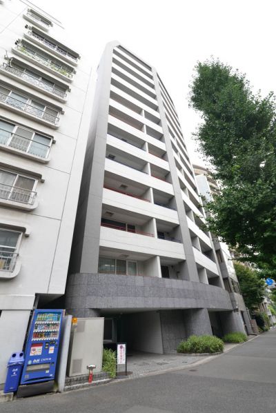 ラヴォーグ南青山