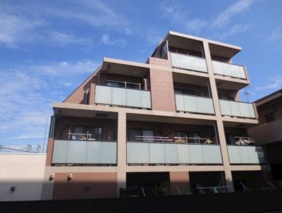 アクサス小竹向原