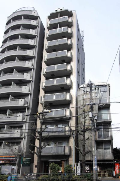 ヴェルデュール本郷壱番館