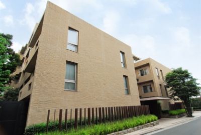 パークコート市谷加賀町二丁目