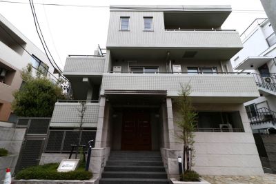 アビテ四谷大京町