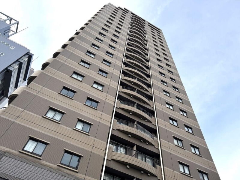 センテニアルタワー