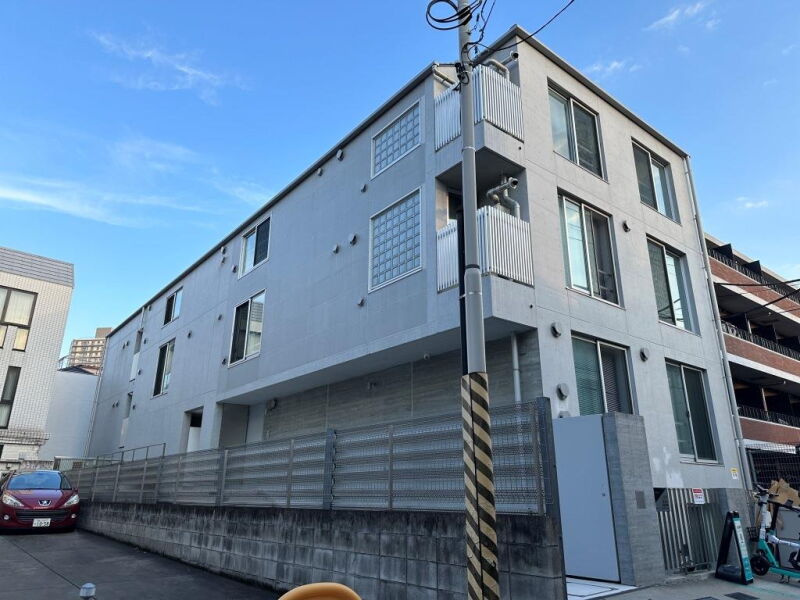 パセオ神宮前