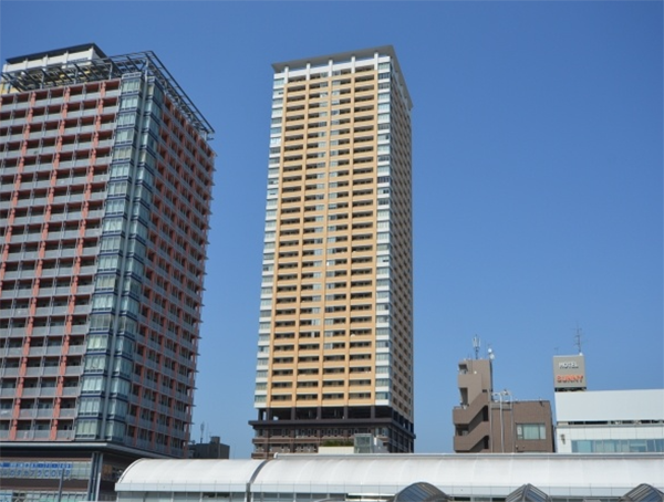 ステーションガーデンタワー