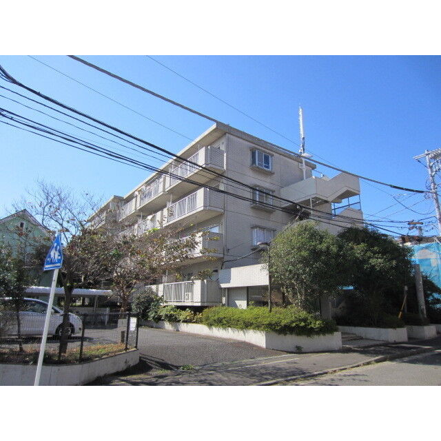 本郷台ガーデンズ