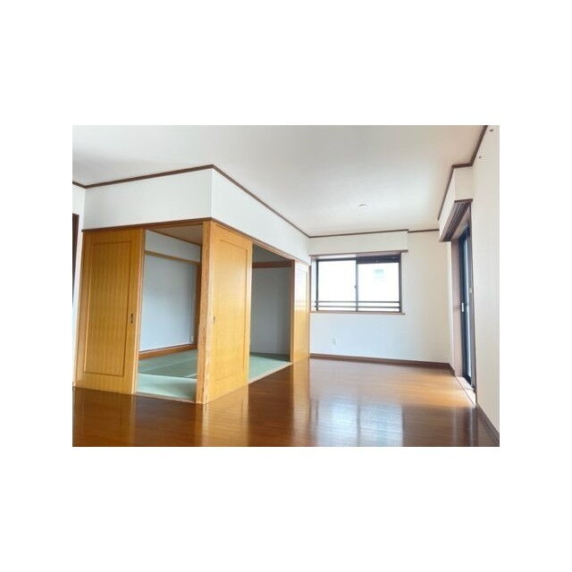 けやき通り北十番館
