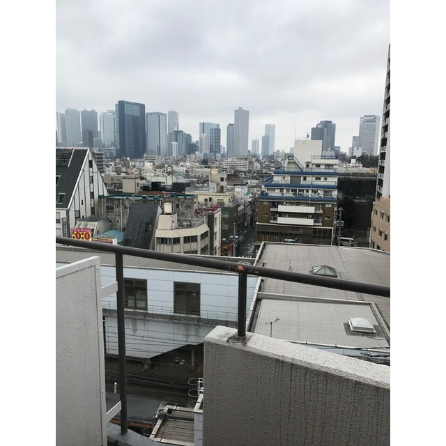 東中野アパートメンツ