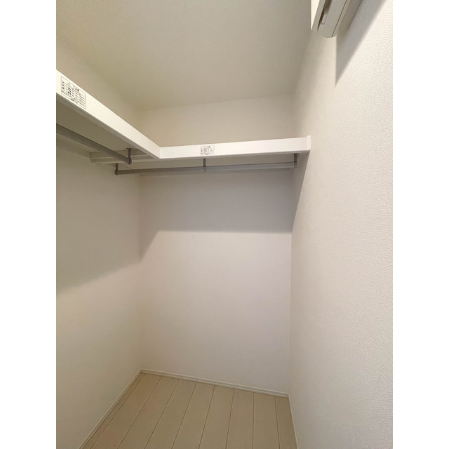 ウェルスクエアイズム四谷大京町