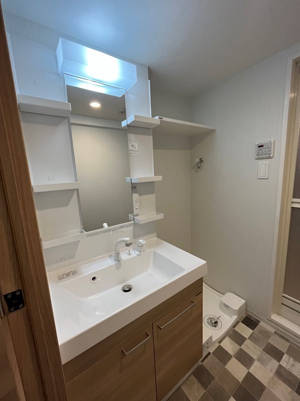 アゼストお花茶屋Ⅵ