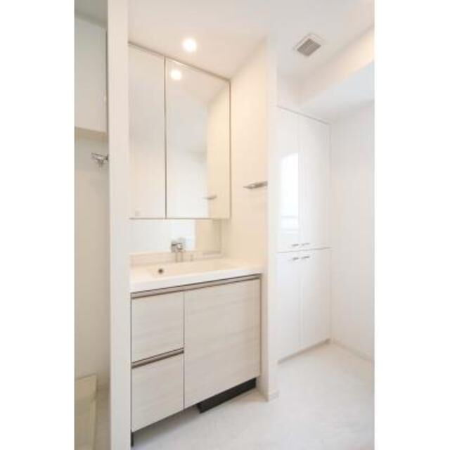 パークアクシス白金