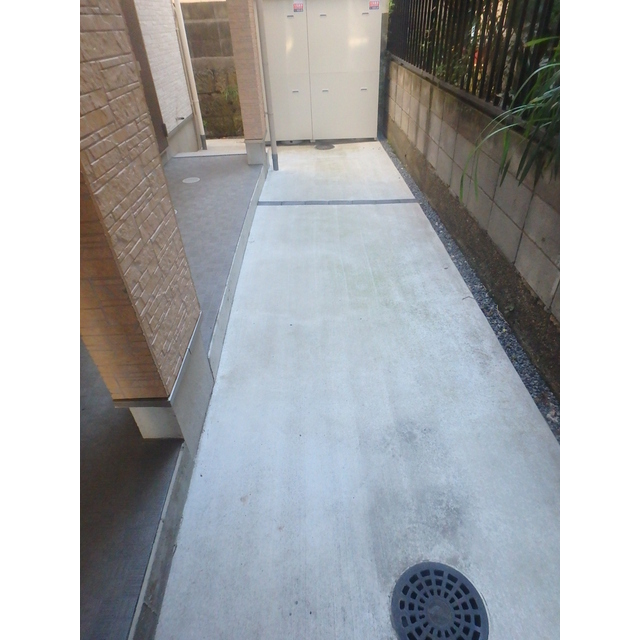 レジナ　ヒルズ