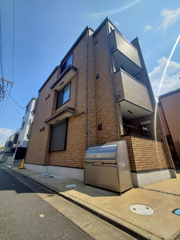 ヴァン・フローラ