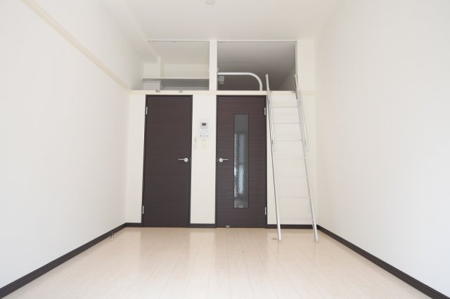 レオネクスト南新宿