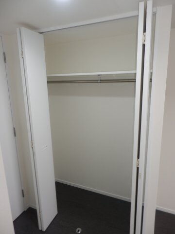 アゼスト大山東