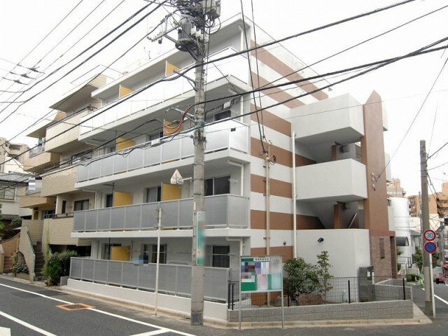 レオパレスカサ　リリオ