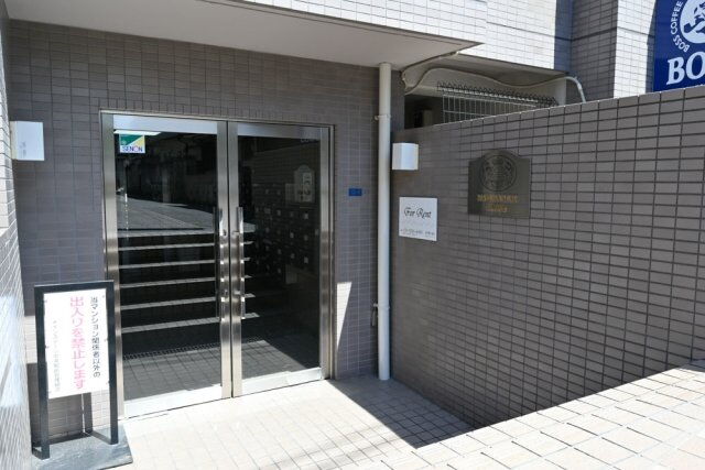 メインステージ中井駅前