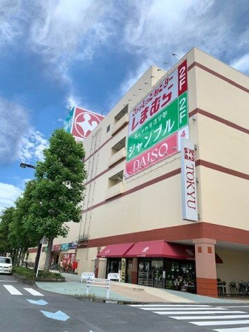コートアカサカ