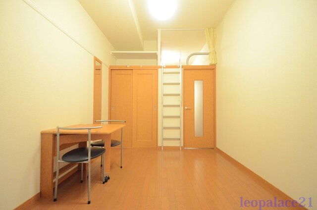 レオパレス上大岡東