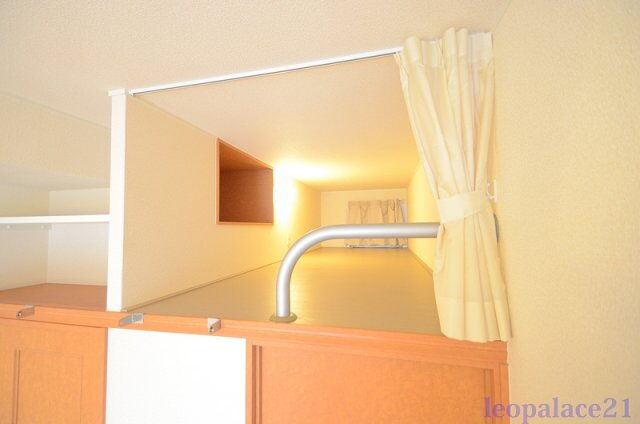 レオパレスカーサ　ヒラルダ