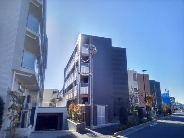 レオパレスＱＵＡＴＲＥ