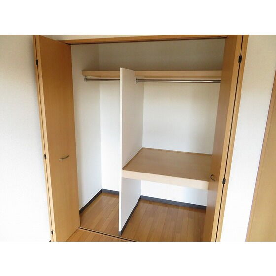 ＯＣＴＯＦＯＬＩＡ