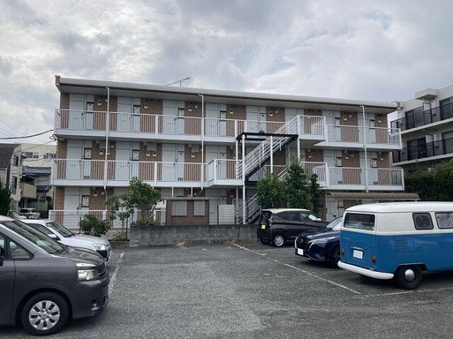 レオパレス徳丸ヒルズ