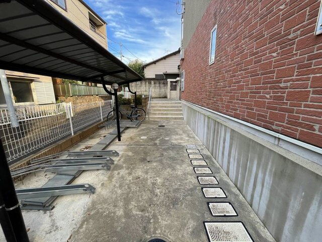 レオネクスト彰