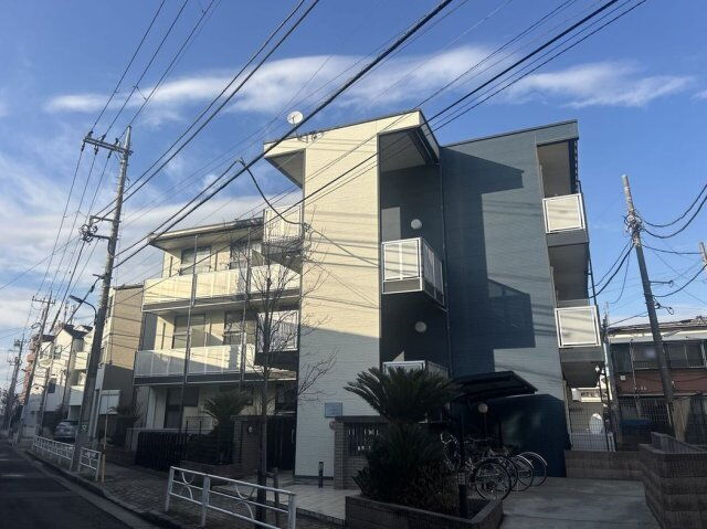 レオパレスラポールⅠ