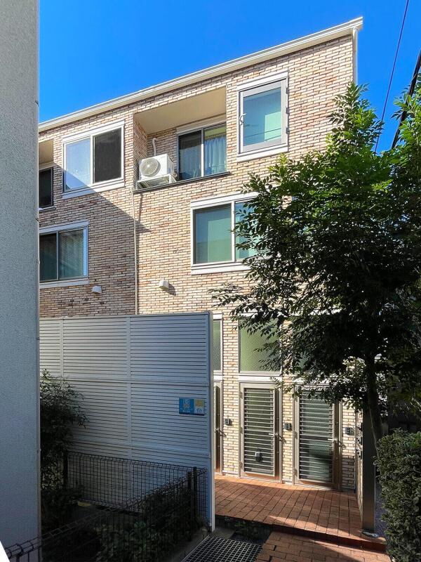 グランエッグス経堂