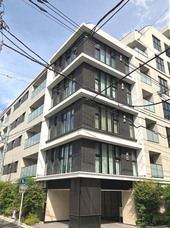 プレミスト横濱反町