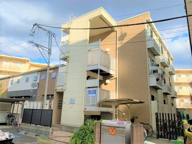 レオパレスクレスト千寿二号舘