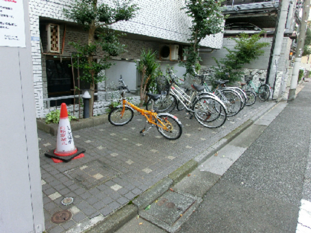 スカイコート鶯谷