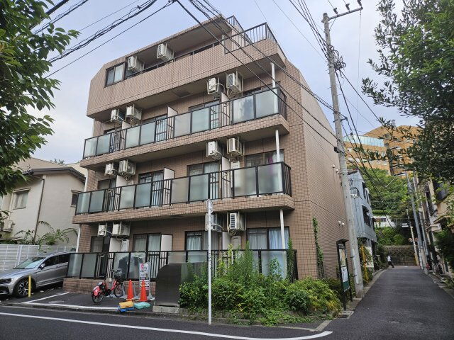 真正館