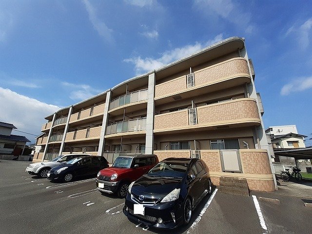 ラフレシール城南