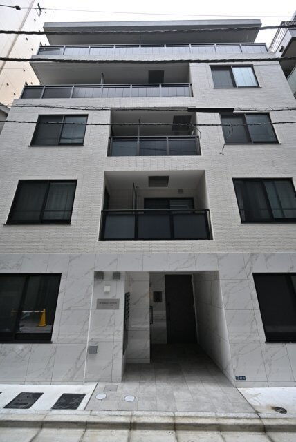 Ｔｈｅ　Ｒｅｓｉｄｅｎｃｅ　Ｎｉｈｏｎｂａｓｈｉ