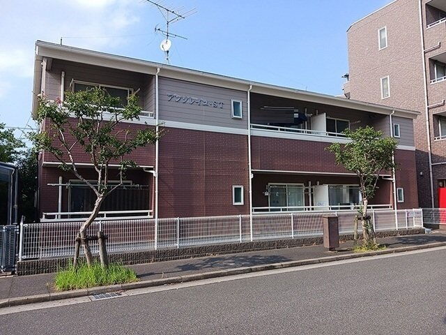 アンソレイユ・ＳＴ