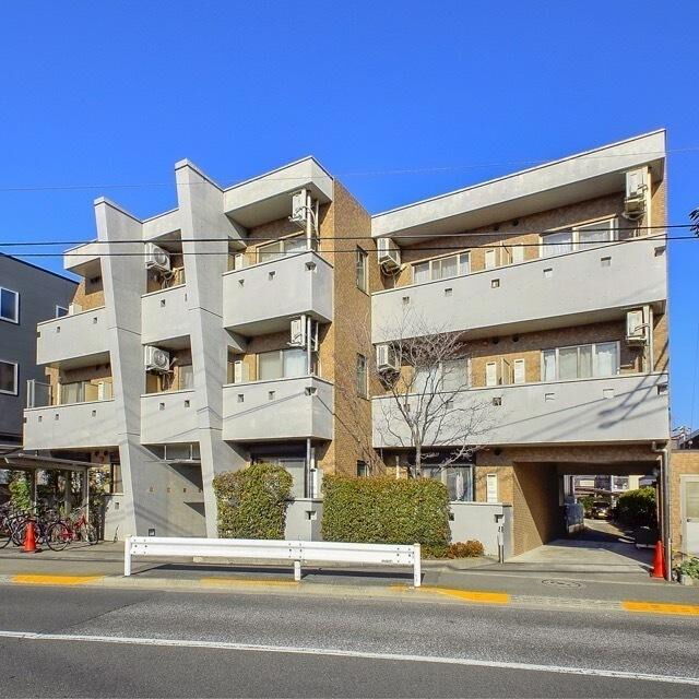 ラコリッタカラスヤマ