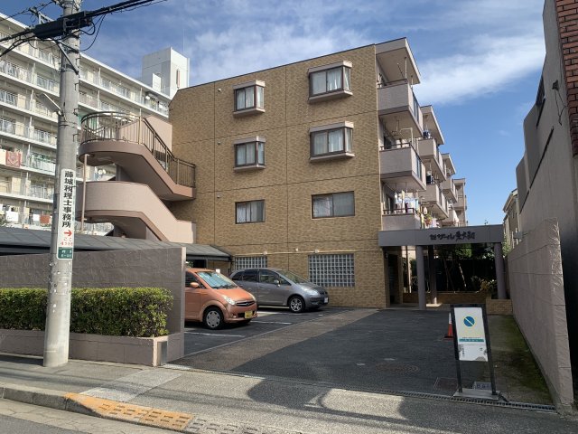 セザール東大和206