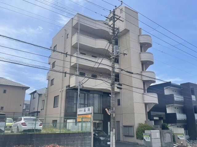 R FIELDS FUNABASHI