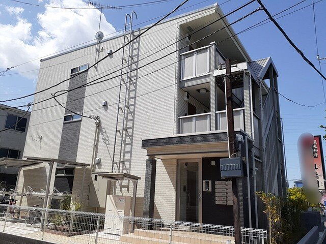 エスティーヌフジＣ