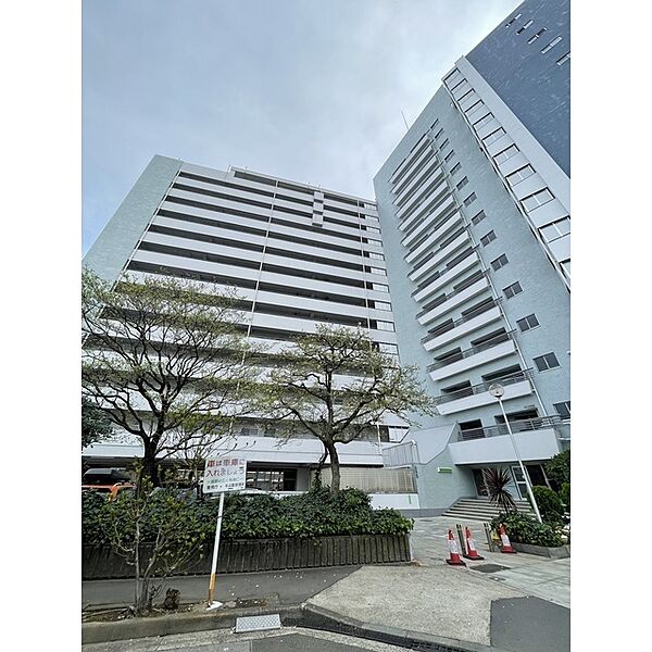 戸山ハイツ　27号棟