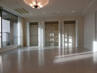 スカイライトタワー