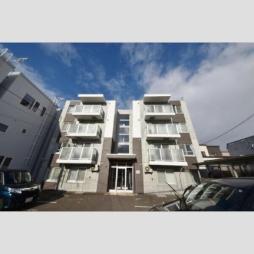 ＲＩＲＵＪＹＵ　ＳＡＫＡＥＭＡＣＨＩ（リルジュサカエマチ）