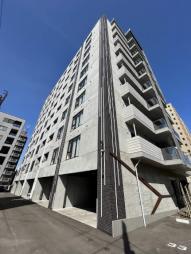 ＭＯＤＥＮＡ　ＳＩＡＮ